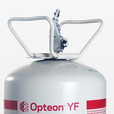 opteon tm yf canister of automotive refrigerant